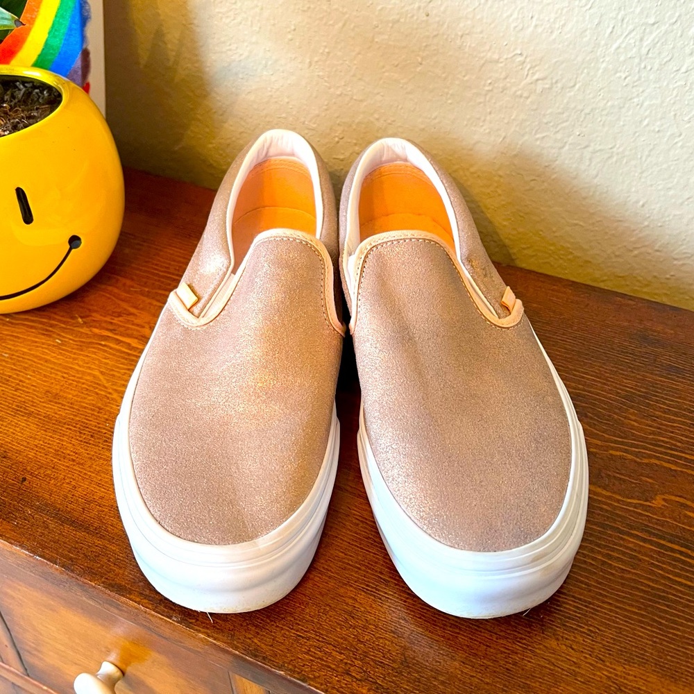 Vans classic slip on in pink glitter